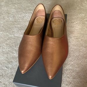 Vince Camuto Penny Flats